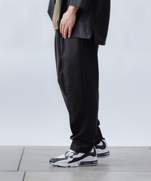 COLONY 2139（コロニートゥーワンスリーナイン）の「ストレッチイージーケアパンツ(テーパード)/スラックス※セットアップ対応（スラックス・メンズ・チャコールグレー/ブラック/ネイビー・MEDIUM/LARGE/X-LARGE）」の6枚目の写真