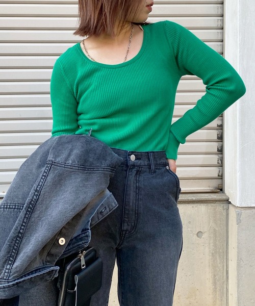 DouDou（ドゥドゥ）の「袖スリット2WAYリブプルオーバー（ニット/セーター・レディース・ブラック/グリーン/グレイッシュベージュ・FREE）」の9枚目の写真