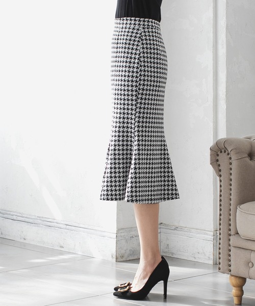 Julia Boutique（ジュリアブティック）の「千鳥格子柄マーメイドスカート/21517（スカート・レディース・ブラウン/ブラック・ONE）」の13枚目の写真