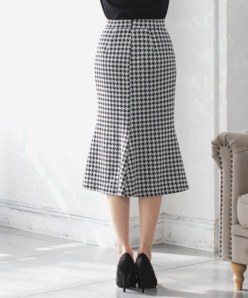 Julia Boutique（ジュリアブティック）の「千鳥格子柄マーメイドスカート/21517（スカート・レディース・ブラウン/ブラック・ONE）」の3枚目の写真