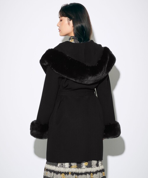 GRACE CONTINENTAL リバーガウンフードコート【G】. GRACE CONTINENTAL（グレースコンチネンタル）の「リバーガウンフード