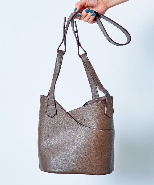 バッグ m セール】シーンやコーデによって変形可能な万能バッグ♪【MAISON