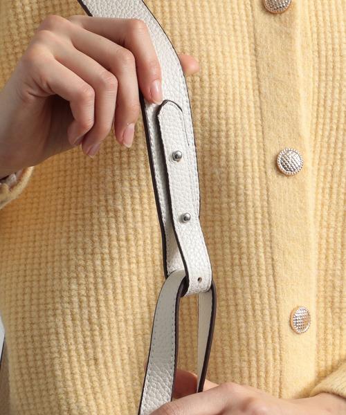 MAISON BREEZE(メゾンブリーズ)の「シーンやコーデによって変形可能な万能バッグ♪【MAISON BREEZE】ハイクオリティ2WAYバケツショルダーバッグ KNF【自立型】(ショルダーバッグ・レディース・ホワイト/ブラック/ブラウン/グレー・FREE)」の20枚目の写真