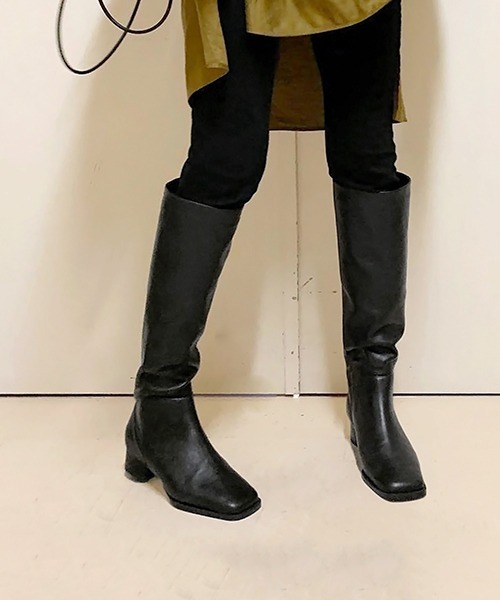 Dhyana.（ディアナドット）の「スクエアロングブーツ（ブーツ・レディース・ブラック/ワインレッド・22.5cm/25.5cm/23.5cm/24.5cm）」の2枚目の写真