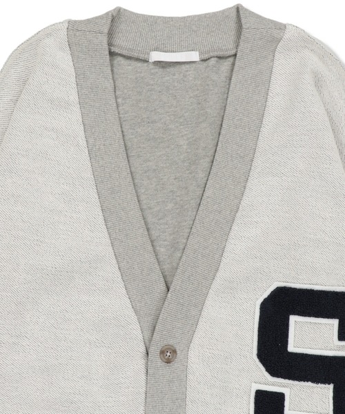 SPINNS（スピンズ）の「【ゆるシルエット】インサイドアウト 裏起毛レタードカーディガン（カーディガン/ボレロ・レディース・ネイビー/杢グレー/ダークグリーン/オレンジ系その他・ONESIZE）」の14枚目の写真