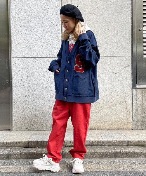 SPINNS（スピンズ）の「【ゆるシルエット】インサイドアウト 裏起毛レタードカーディガン（カーディガン/ボレロ・レディース・ネイビー/杢グレー/ダークグリーン/オレンジ系その他・ONESIZE）」の22枚目の写真