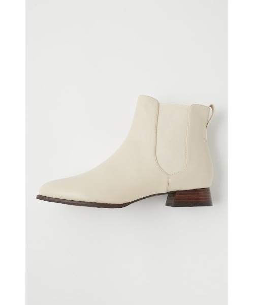 MOUSSY(マウジー)の「CFT CHELSEA ブーツ(ブーツ・レディース・ブラック/レッド/アイボリー・23.0cm/24.0cm/22.5cm/23.5cm/25.0cm/24.5cm)」の7枚目の写真