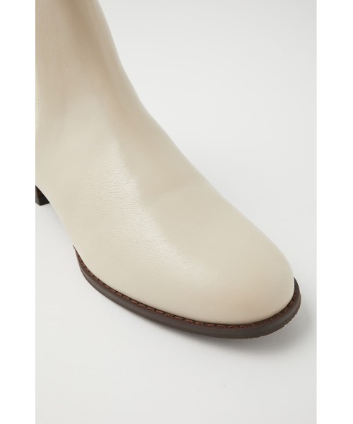 MOUSSY(マウジー)の「CFT CHELSEA ブーツ(ブーツ・レディース・ブラック/レッド/アイボリー・23.0cm/24.0cm/22.5cm/23.5cm/25.0cm/24.5cm)」の22枚目の写真