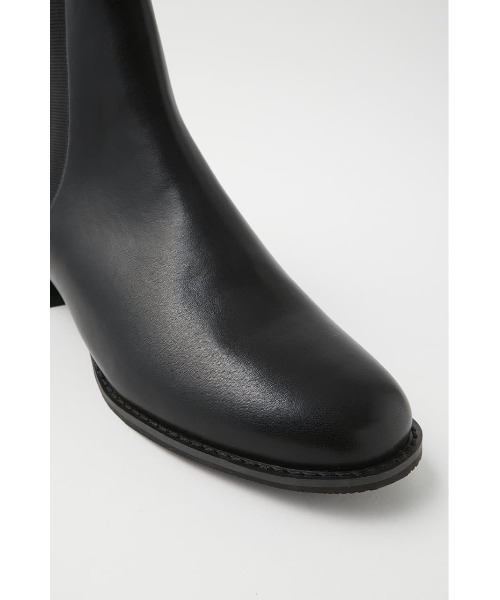 MOUSSY(マウジー)の「CFT CHELSEA ブーツ(ブーツ・レディース・ブラック/レッド/アイボリー・23.0cm/24.0cm/22.5cm/23.5cm/25.0cm/24.5cm)」の17枚目の写真