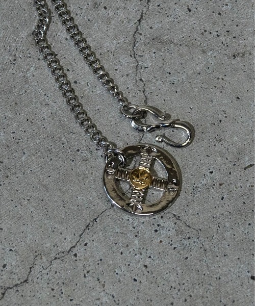 JOHN'S CLOSET（ジョンズクローゼット）の「【40】フェザーチャームネックレス（ネックレス・メンズ・シルバー/シルバー系その他3/シルバー系その他6/シルバー系その他4/シルバー系その他2/シルバー系その他5・FREE）」の9枚目の写真