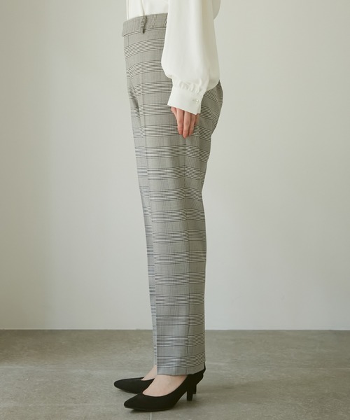 VIS（ビス）の「【HOT BEAUTY STRETCH】あたたか極伸びスティックパンツ【洗濯機可】（スラックス・レディース・ライトグレー/ブラック/ピンク/オフホワイト・M/SS/S）」の16枚目の写真