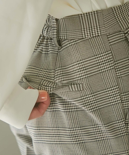 VIS（ビス）の「【HOT BEAUTY STRETCH】あたたか極伸びスティックパンツ【洗濯機可】（スラックス・レディース・ライトグレー/ブラック/ピンク/オフホワイト・M/SS/S）」の20枚目の写真