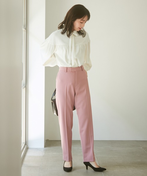 VIS（ビス）の「【HOT BEAUTY STRETCH】あたたか極伸びスティックパンツ【洗濯機可】（スラックス・レディース・ライトグレー/ブラック/ピンク/オフホワイト・M/SS/S）」の9枚目の写真