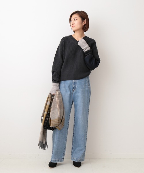 IENA×Naoko Tsuji エクストラファインメリノエルボーニット IENA（イエナ）の「エルボーパッチVネックプルオーバー（ニット