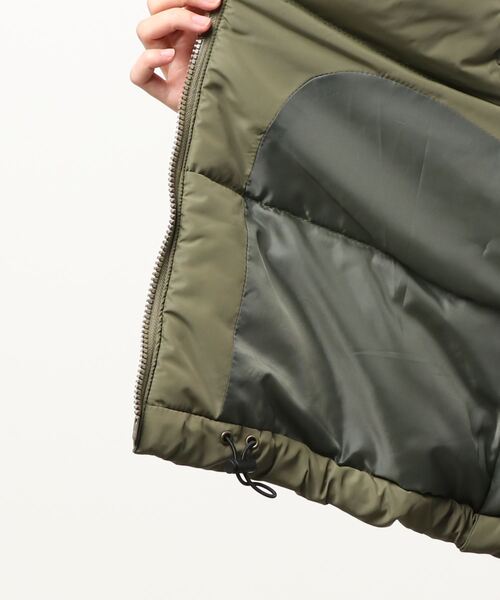 Grand PARK（グランドパーク）の「ウォッシャブル軽量中綿ベスト（Tシャツ/カットソー・レディース・ベージュ/ブラック/キャメル/カーキ・FREE）」の5枚目の写真