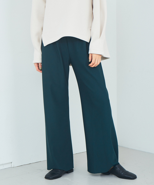 qualite（カリテ）の「【WEB・一部店舗限定】カットオフセミフレアパンツ（その他パンツ・レディース・ブラック/ベージュ/グリーン・38/36）」の18枚目の写真