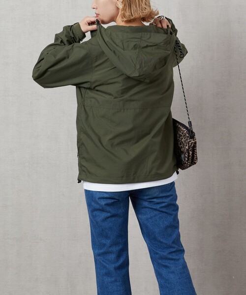 FREAK'S STORE(フリークスストア)の「【WEB限定】THE NORTH FACE/ザ・ノースフェイス Compact Nomad Jacket/コンパクトノマドジャケット(マウンテンパーカー・レディース・ブラック/オリーブ・MEDIUM/LARGE)」の12枚目の写真