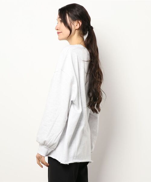 HWG_5（エイチダブルゴー）の「袖ボリュームスウェット（スウェット・レディース・サックスブルー/グリーン/ブラック/ホワイト・FREE）」の6枚目の写真