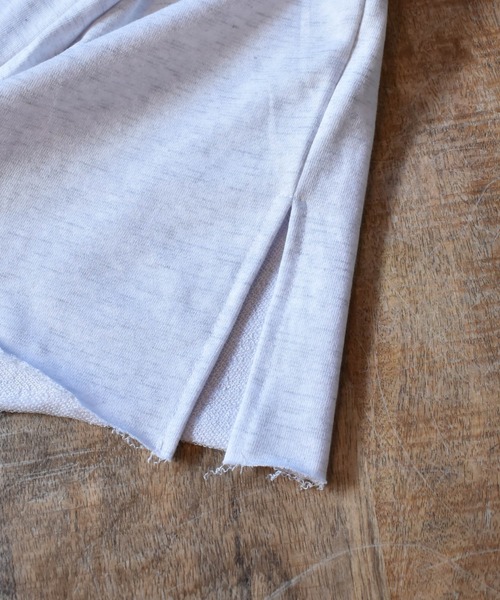 HWG_5（エイチダブルゴー）の「袖ボリュームスウェット（スウェット・レディース・サックスブルー/グリーン/ブラック/ホワイト・FREE）」の10枚目の写真