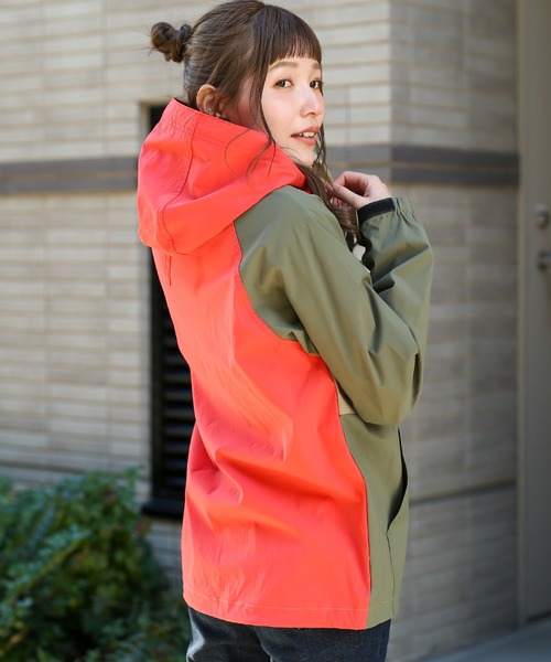 チチカカ(チチカカ)の「【ユニセックス】ムービングマウンテンパーカー(マウンテンパーカー・メンズ・ネイビー/オレンジ・MEDIUM/LARGE)」の8枚目の写真