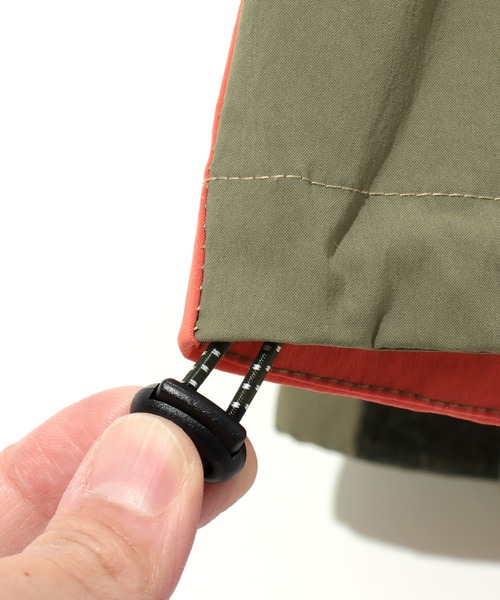 チチカカ(チチカカ)の「【ユニセックス】ムービングマウンテンパーカー(マウンテンパーカー・メンズ・ネイビー/オレンジ・MEDIUM/LARGE)」の20枚目の写真