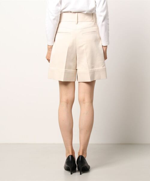 SEE BY CHLOE(シーバイクロエ)の「SHORTS / ショートパンツ(その他パンツ・レディース・ベージュ/ブラック・36/38)」の4枚目の写真
