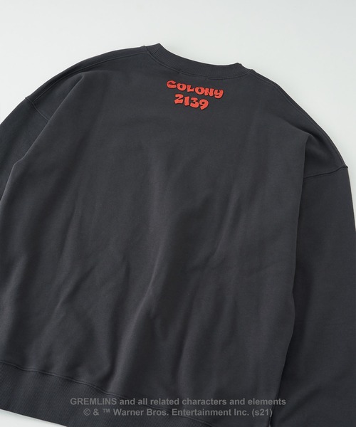 COLONY 2139(コロニートゥーワンスリーナイン)の「【COLONY2139_GREMLINS】スウェットプルオーバー(ユニセックス対応)(パーカー・メンズ・ホワイト/ブラック/グレー・MEDIUM/LARGE)」の6枚目の写真