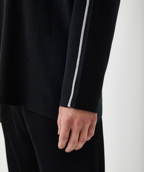 LiNoH(リノー)の「COTTON EMBROIDER CREW NECK KNIT/エンブロイダリーコットンニット(ニット/セーター・メンズ・ライトグレー/ブラック/ライトグリーン/オレンジ・1/2)」の10枚目の写真