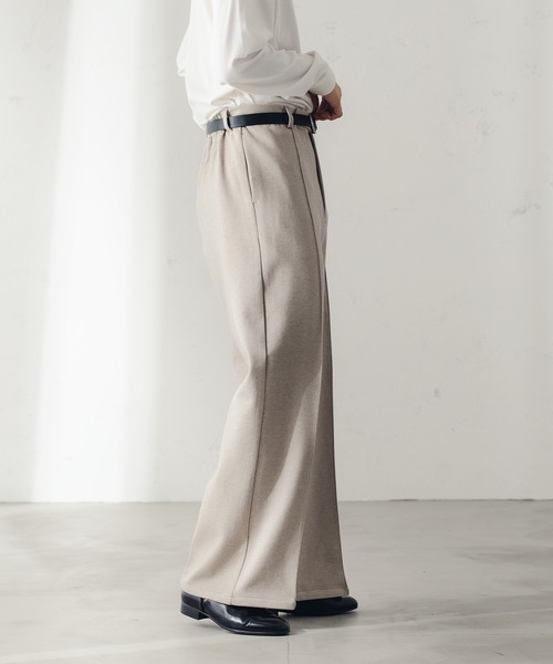epnok（エプノック）の「ワイドストレートニットソーパンツ（スラックス・メンズ・グレイッシュベージュ/チャコールグレー・SMALL/MEDIUM/LARGE）」の17枚目の写真