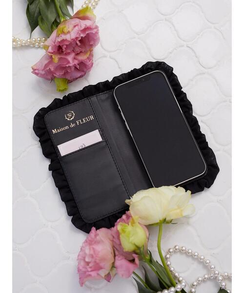 Maison de FLEUR（メゾンドフルール）の「ブランドロゴフリルアイフォン13Proケース（スマホケース/カバー・レディース・ブラック/ピンク/ラベンダー・FREE）」の9枚目の写真