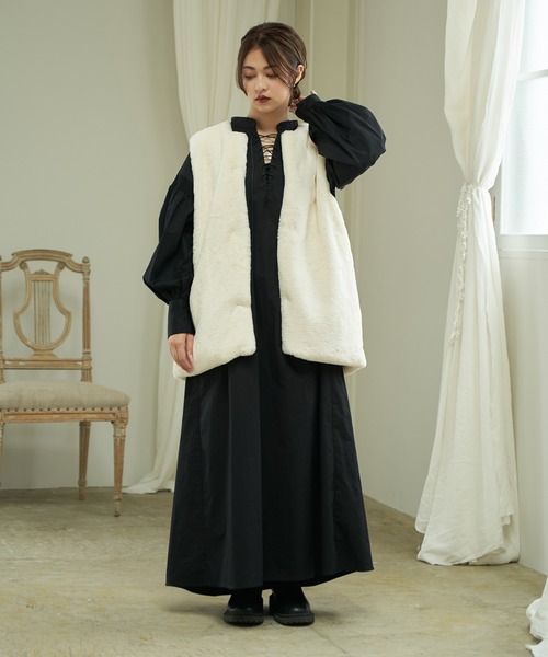 Lull（ルル）の「【Lull / ルル】レースアップロングシャツワンピース（ワンピース・レディース・ブラック/ホワイト・ONESIZE）」の6枚目の写真