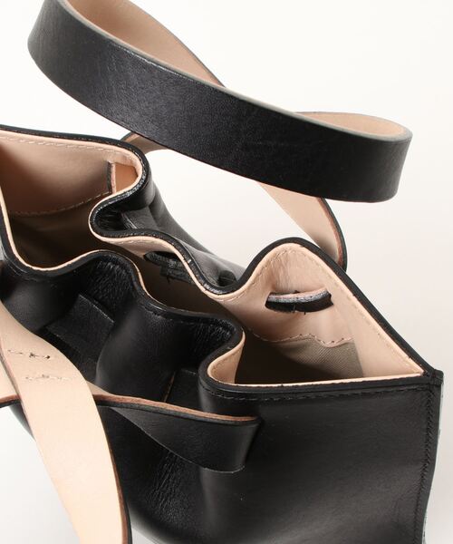 MARROW（マロウ）の「【MARROW(マロー)】MINI CURVE（ハンドバッグ・レディース・ブラック・FREE）」の3枚目の写真