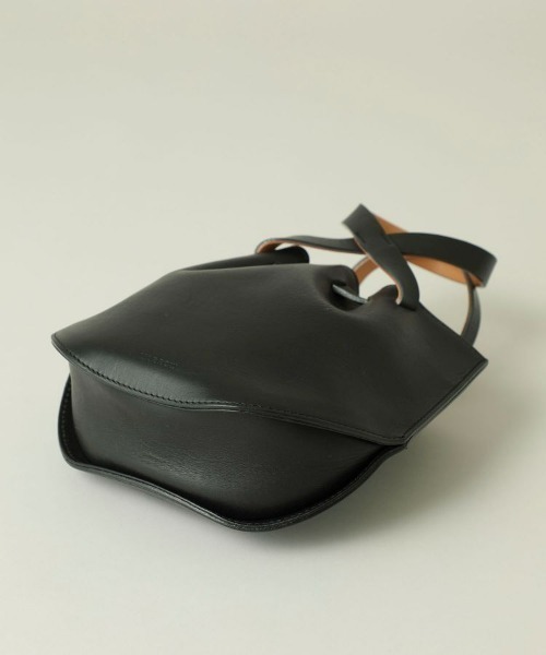MARROW（マロウ）の「【MARROW(マロー)】MINI CURVE（ハンドバッグ・レディース・ブラック・FREE）」の12枚目の写真