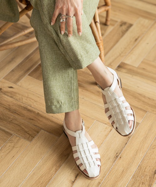 rectangle（レクタングル）の「グルカサンダル（サンダル・レディース・アイボリー/ブラック・MEDIUM/LARGE/SMALL）」の6枚目の写真