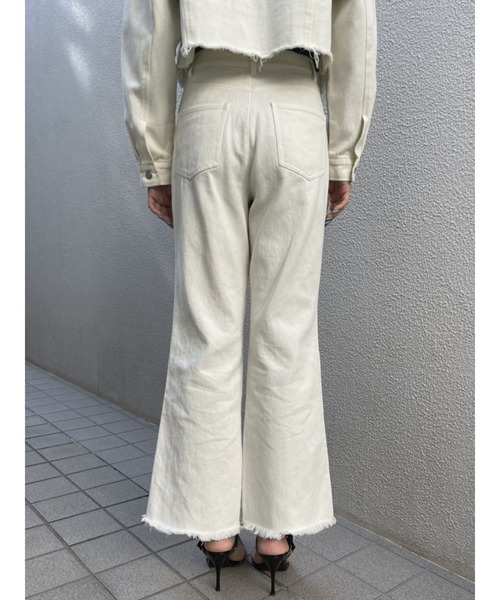 EGOIST(エゴイスト)の「加工ツイルセミフレアパンツ(その他パンツ・レディース・オレンジ/アイボリー・S/M)」の11枚目の写真