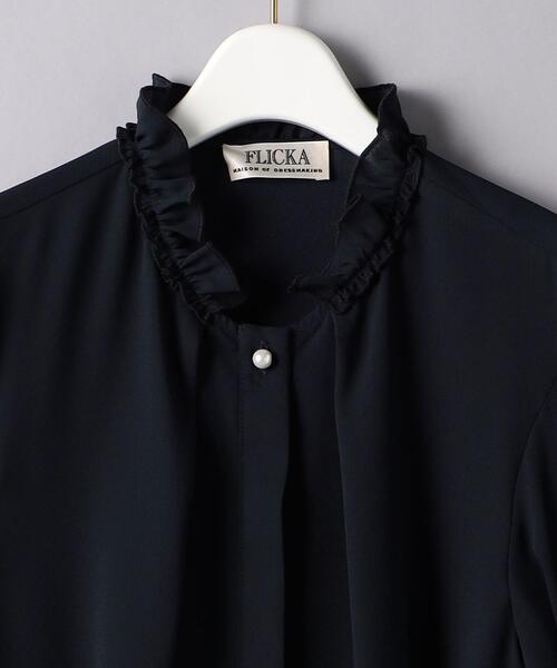 FLICKA(フリッカ)の「【別注】<FLICKA(フリッカ)>フリルネック ブラウス(シャツ/ブラウス・レディース・ブラック/ネイビー・FREE)」の4枚目の写真