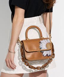 COACH | 日本限定【COACH X Koki,】ローグ トップ ハンドル オリジナル ナチュラル レザー ウィズ デイジー(ショルダーバッグ)