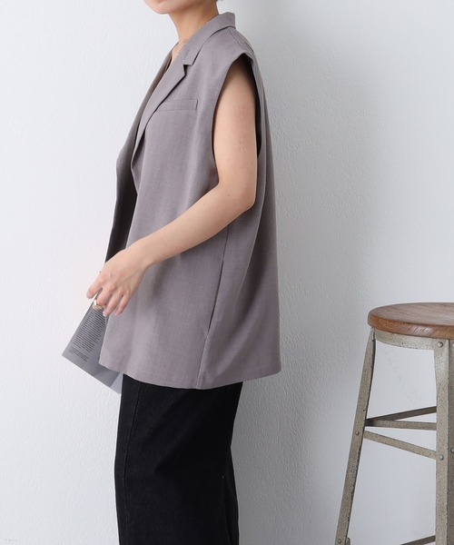 COLONY 2139（コロニートゥーワンスリーナイン）の「テックリネンジレ / セットアップ対応（ベスト・メンズ・グレー/ネイビー・MEDIUM/LARGE）」の15枚目の写真
