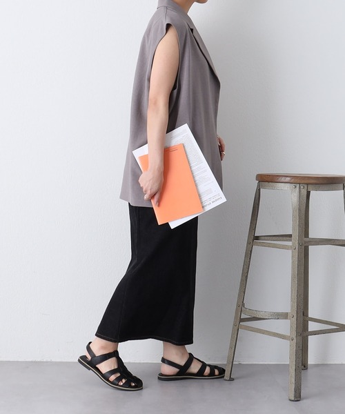 COLONY 2139（コロニートゥーワンスリーナイン）の「テックリネンジレ / セットアップ対応（ベスト・メンズ・グレー/ネイビー・MEDIUM/LARGE）」の16枚目の写真