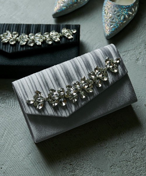 プリーツビジューパーティーミニクラッチバッグ クラッチバッグ Niana ニアナ のファッション通販 Zozotown