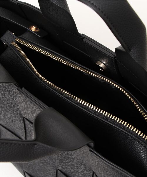 florist（フローリスト）の「【2way】バッグインバッグ付き編み込みショルダートートバッグ（ハンドバッグ・レディース・ブラック/ベージュ/ブラック系その他2/グリーン/ブルー/シルバー/イエロー/ピンク/グレー/レッド/ホワイト/ライトグレー・FREE）」の14枚目の写真