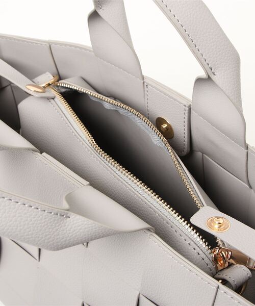 florist（フローリスト）の「【2way】バッグインバッグ付き編み込みショルダートートバッグ（ハンドバッグ・レディース・ブラック/ベージュ/ブラック系その他2/グリーン/ブルー/シルバー/イエロー/ピンク/グレー/レッド/ホワイト/ライトグレー・FREE）」の18枚目の写真