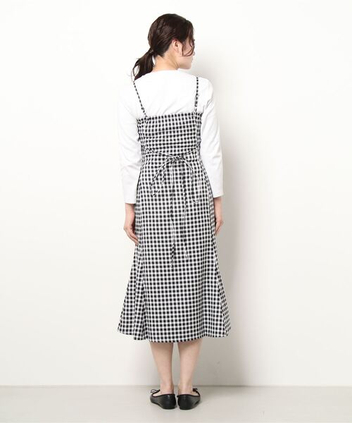 ANDGEEBEE(アンジービー)の「リボンキャミワンピ(ワンピース・レディース・ブラック×ホワイト/ブラック・MEDIUM)」の17枚目の写真