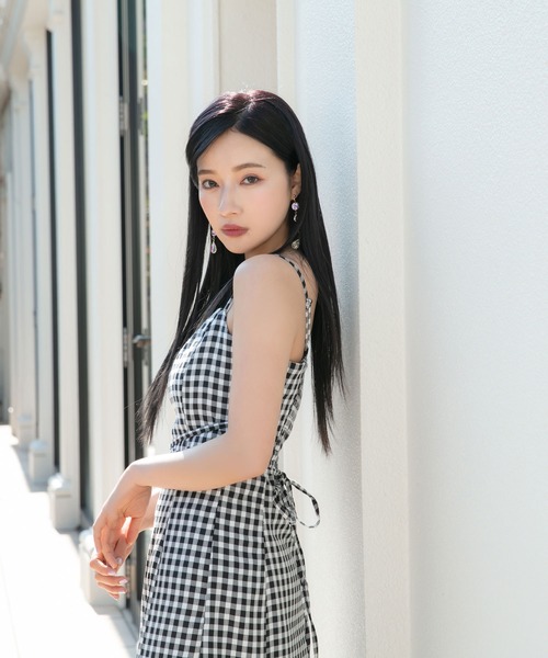 ANDGEEBEE(アンジービー)の「リボンキャミワンピ(ワンピース・レディース・ブラック×ホワイト/ブラック・MEDIUM)」の8枚目の写真