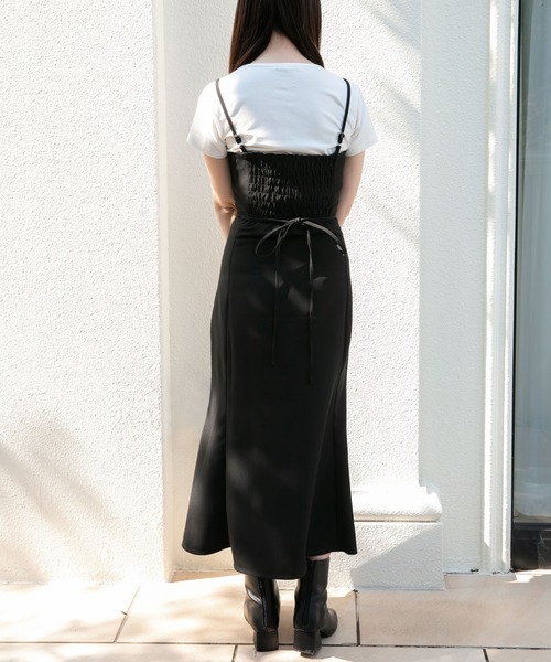 ANDGEEBEE(アンジービー)の「リボンキャミワンピ(ワンピース・レディース・ブラック×ホワイト/ブラック・MEDIUM)」の6枚目の写真