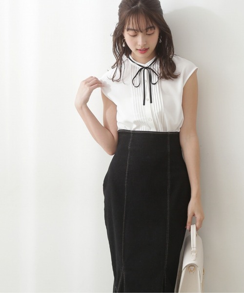 PROPORTION BODY DRESSING（プロポーションボディドレッシング）の「【美人百花6月号タイアップ商品】バイカラータイ付ブラウス / 1212110505（シャツ/ブラウス・レディース・ダークグレー/ホワイト系その他/ベージュ・MEDIUM/SMALL）」の4枚目の写真