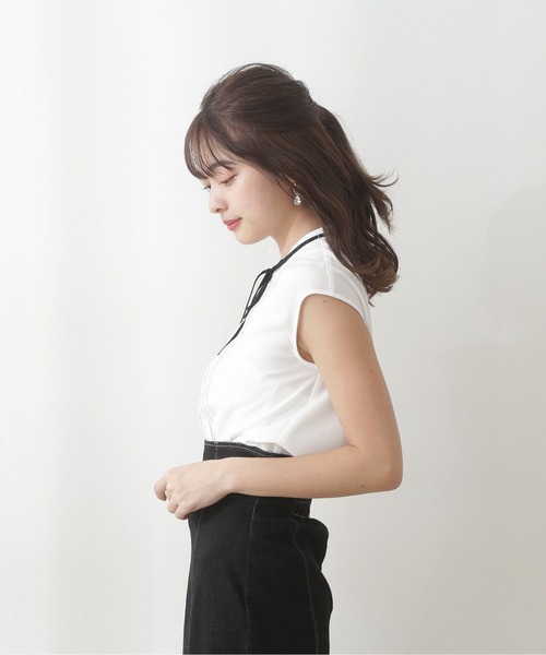 PROPORTION BODY DRESSING（プロポーションボディドレッシング）の「【美人百花6月号タイアップ商品】バイカラータイ付ブラウス / 1212110505（シャツ/ブラウス・レディース・ダークグレー/ホワイト系その他/ベージュ・MEDIUM/SMALL）」の7枚目の写真