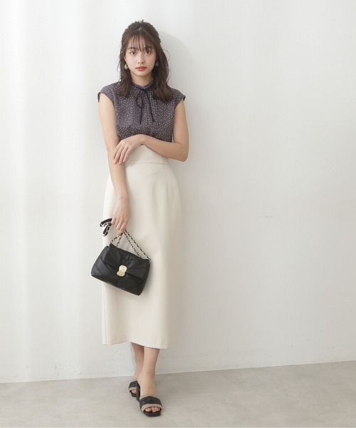 PROPORTION BODY DRESSING（プロポーションボディドレッシング）の「【美人百花6月号タイアップ商品】バイカラータイ付ブラウス / 1212110505（シャツ/ブラウス・レディース・ダークグレー/ホワイト系その他/ベージュ・MEDIUM/SMALL）」の8枚目の写真