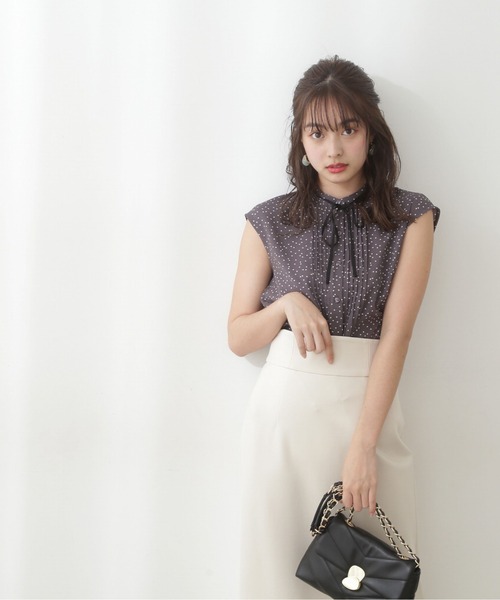 PROPORTION BODY DRESSING（プロポーションボディドレッシング）の「【美人百花6月号タイアップ商品】バイカラータイ付ブラウス / 1212110505（シャツ/ブラウス・レディース・ダークグレー/ホワイト系その他/ベージュ・MEDIUM/SMALL）」の11枚目の写真