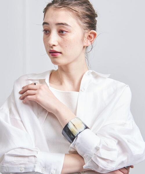 UNITED ARROWS（ユナイテッドアローズ）の「HORN バングル（ブレスレット・レディース・ブラック/ナチュラル・FREE）」の9枚目の写真